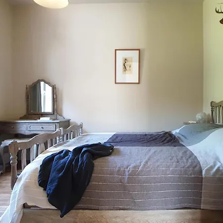 Villa With Swimming Pool Near Durbuy